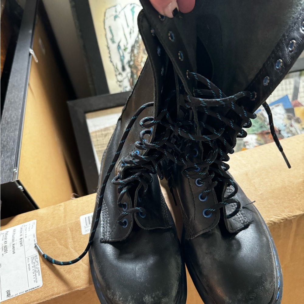 Dr. Martens Black Boots with Blue Eyelets/black &blue laces fit like a 9